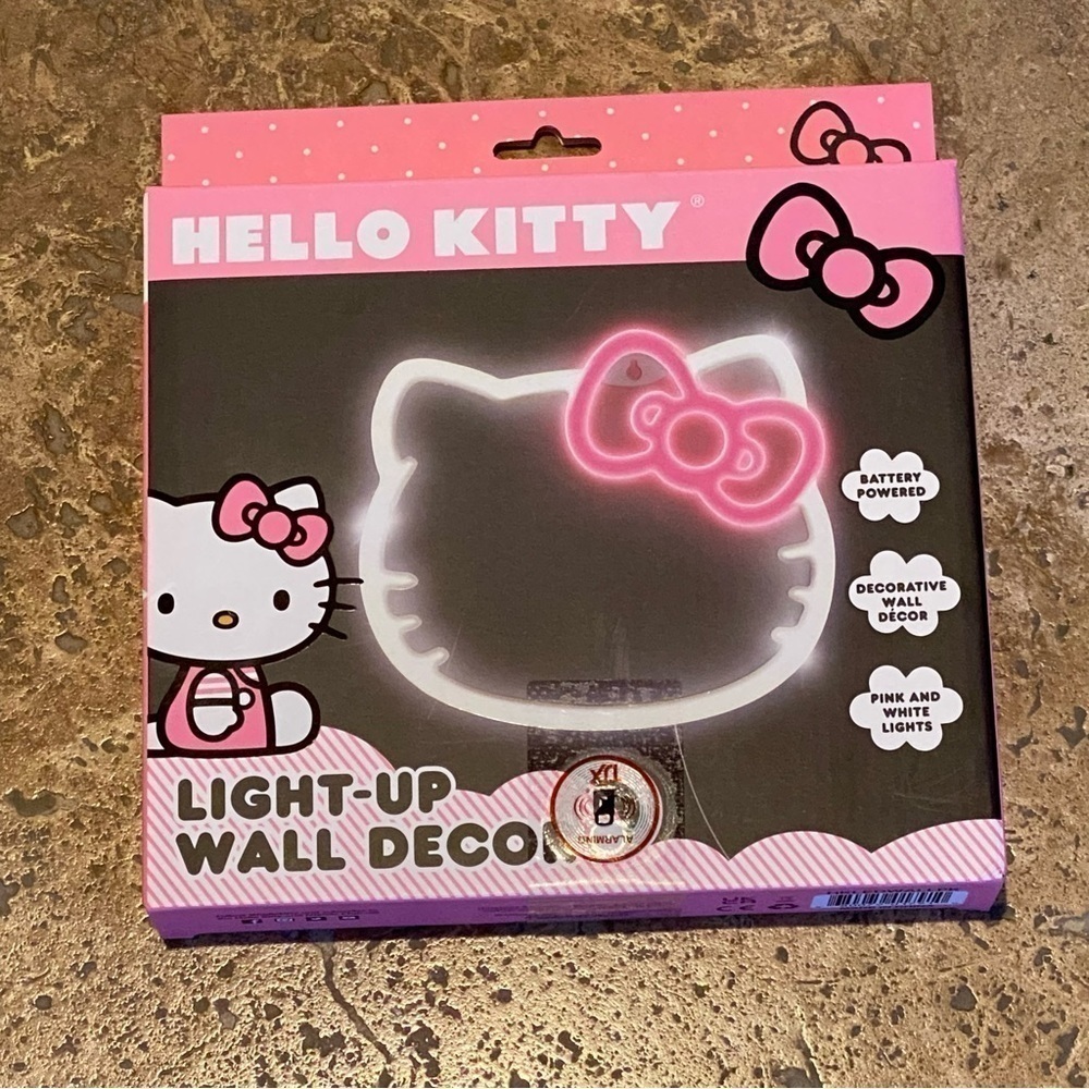 New!! HELLO KITTY Pink Light-Up Wall Decor-Small